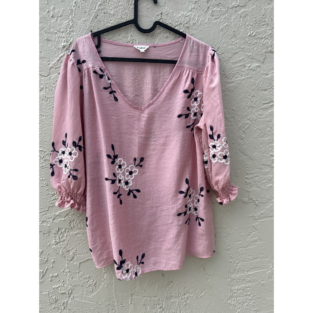 Kindred Pink Floral Embroidered V-Neck Blouse Smocked Cuff Balloon Sleeve Medium